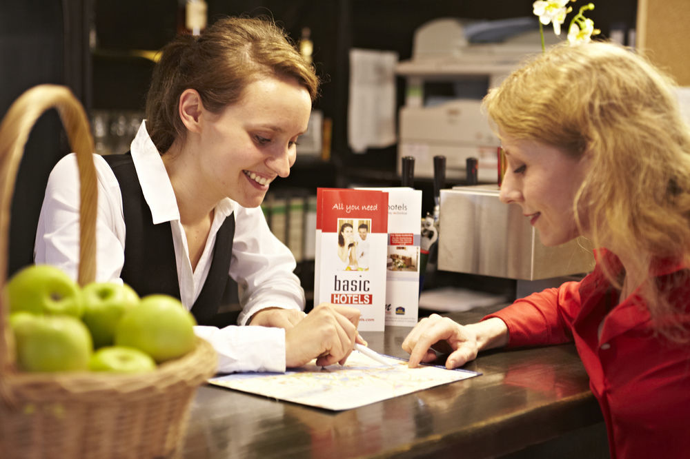 Hotel Ostseehalle Kiel By Premiere Classe Bagian luar foto
