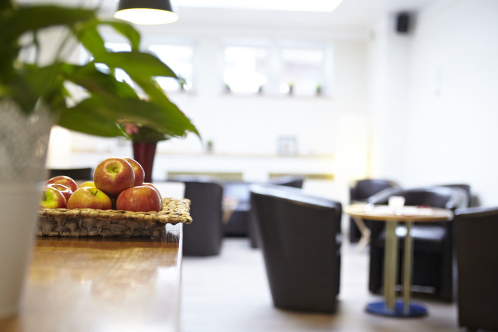 Hotel Ostseehalle Kiel By Premiere Classe Bagian luar foto